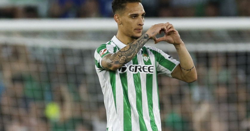 Manchester United dan Real Betis Sepakati Transfer Antony