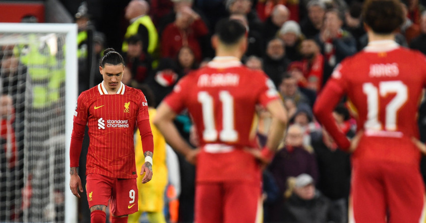 Taktik Unik Suporter PSG Saat Adu Penalti Melawan Liverpool