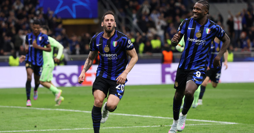 Inzaghi dan Al-Hilal Siapkan Tawaran untuk Calhanoglu, Saingi Galatasaray