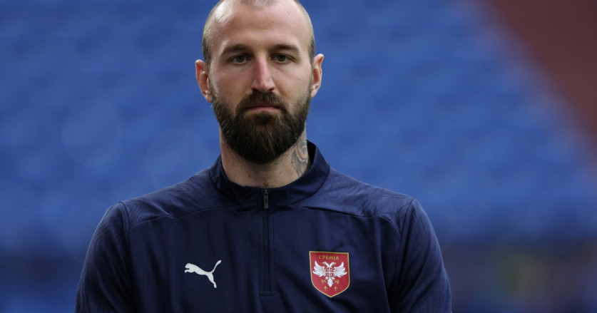 Napoli Dekati Vanja Milinkovic-Savic, Leeds United Tertinggal