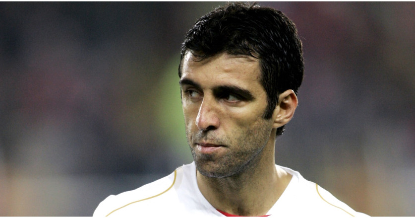 Mengapa Hakan Sukur Tinggalkan Turki dan Menjadi Sopir Taksi Online di AS