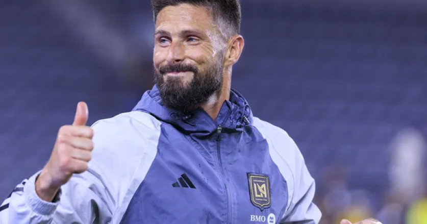 Kejutan! Olivier Giroud Kembali ke Eropa dengan Kontrak Satu Tahun Bersama Tim Elit