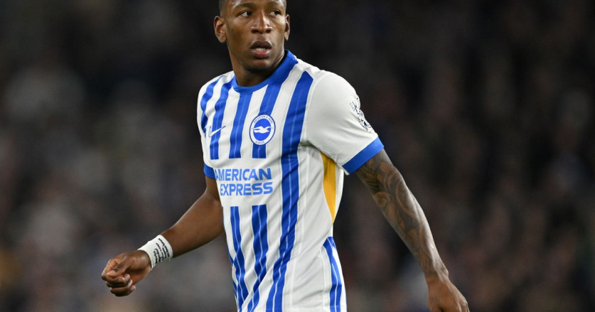 Pervis Estupiñán Ingin Tinggalkan Brighton, Milan Ajukan Tawaran