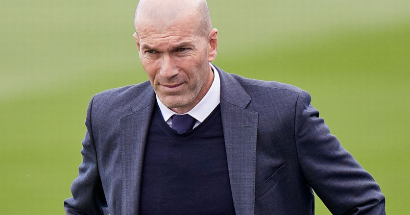 Zinedine Zidane Beri Sinyal Kembali di Tengah Rumor Real Madrid