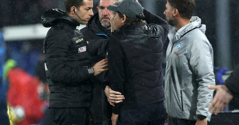 Kemarahan Conte dan Krisis Cedera Napoli Setelah Tersingkir dari Coppa Italia