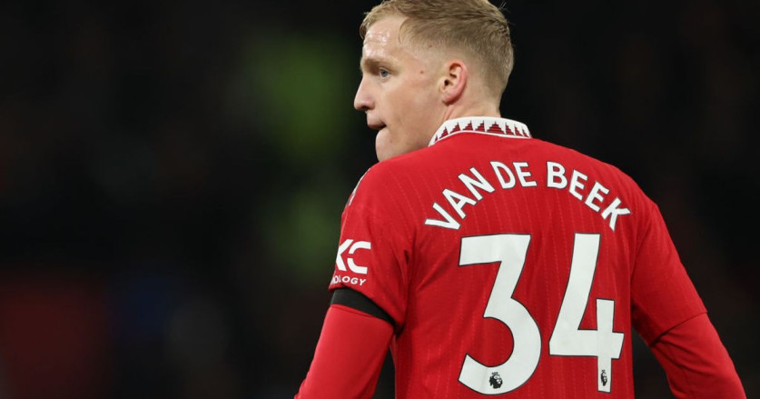 Donny van de Beek Buka Suara Soal Akhir Sedih Kariernya di Manchester United