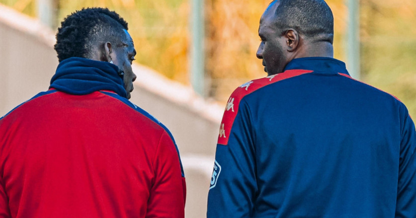 Balotelli Sambut Kepergian Vieira dari Genoa: 'Karma Itu Nyata'