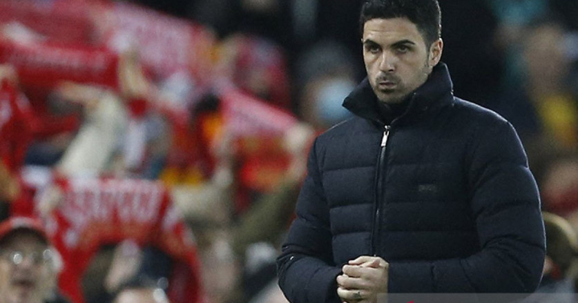 Piero Hincapie Lebih Memilih Arsenal daripada Tottenham