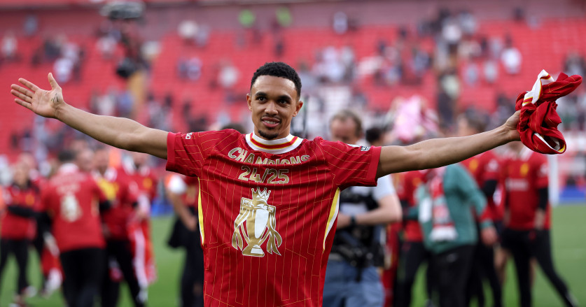 Milos Kerkez Bikin Heboh Fans Liverpool dengan Komentar di Penghargaan Pemain Muda Terbaik