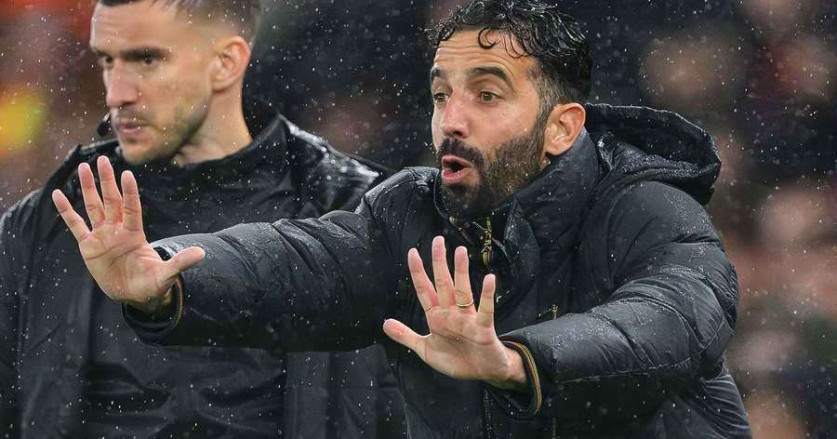 Manchester United Lepas Kesempatan Rekrut Gelandang Inggris di Hari Terakhir Transfer