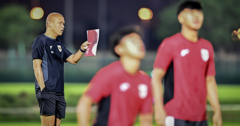 Nova Arianto Kritik Penampilan Timnas U17 di Babak Pertama Lawan Zambia