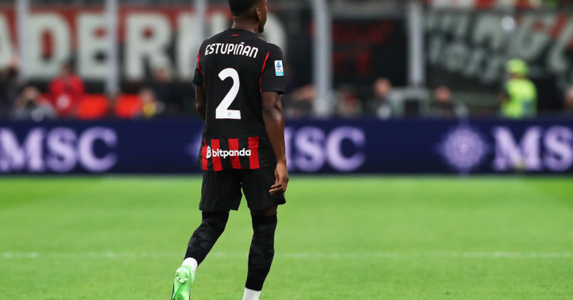 Mengapa Estupiñán Mendapat Kartu Merah Langsung di Laga Milan vs Napoli