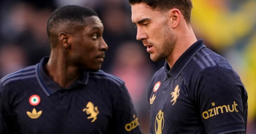 Bakal Dilepas Juventus, Dusan Vlahovic Bisa Berlabuh di Manchester United atau Arsenal