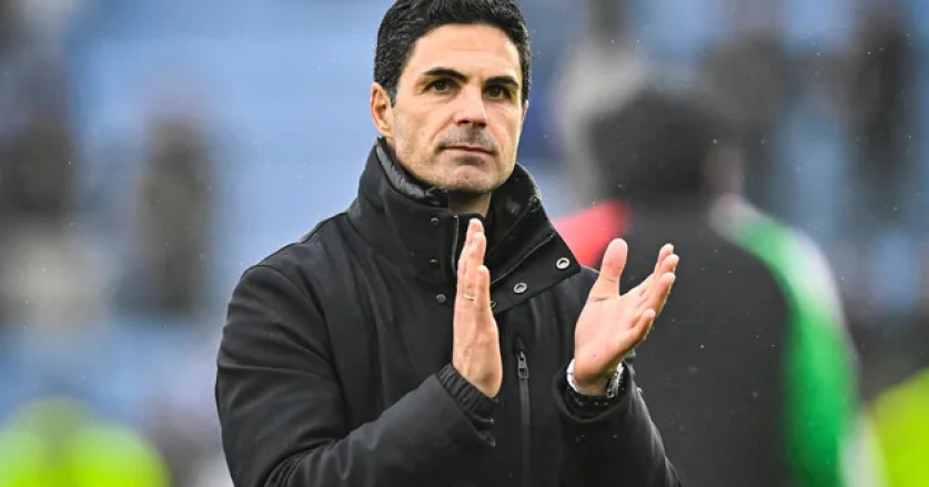 Arsenal Sepakat Tampung Kiper Buangan Chelsea