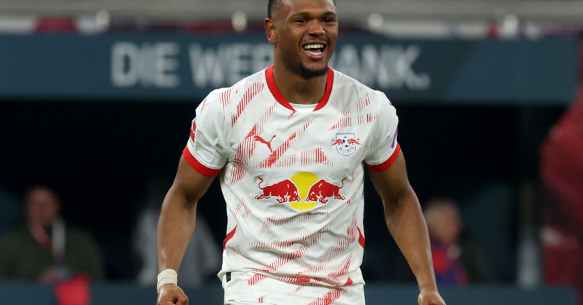 Juventus Ajukan Tawaran untuk Lois Openda dari Leipzig