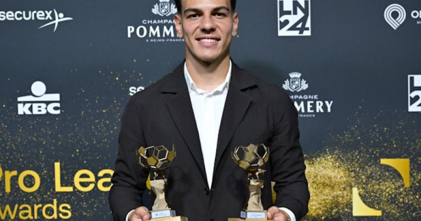 Man City Tambah Gelandang Baru ke Daftar Transfer Musim Panas