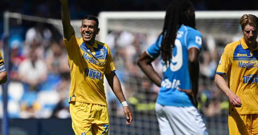 Striker Napoli Jadi Incaran PAOK dan Verona