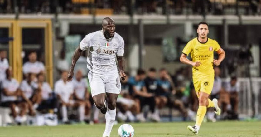 Romelu Lukaku Alami Cedera Paha, Napoli Pertimbangkan Operasi