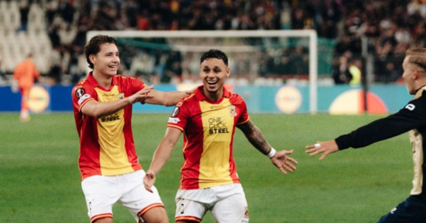 Dean James Bersinar, Go Ahead Eagles Kalahkan Panathinaikos 2-1