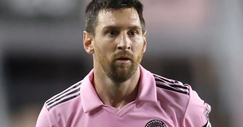 Lionel Messi Dirumorkan Kembali ke Barcelona